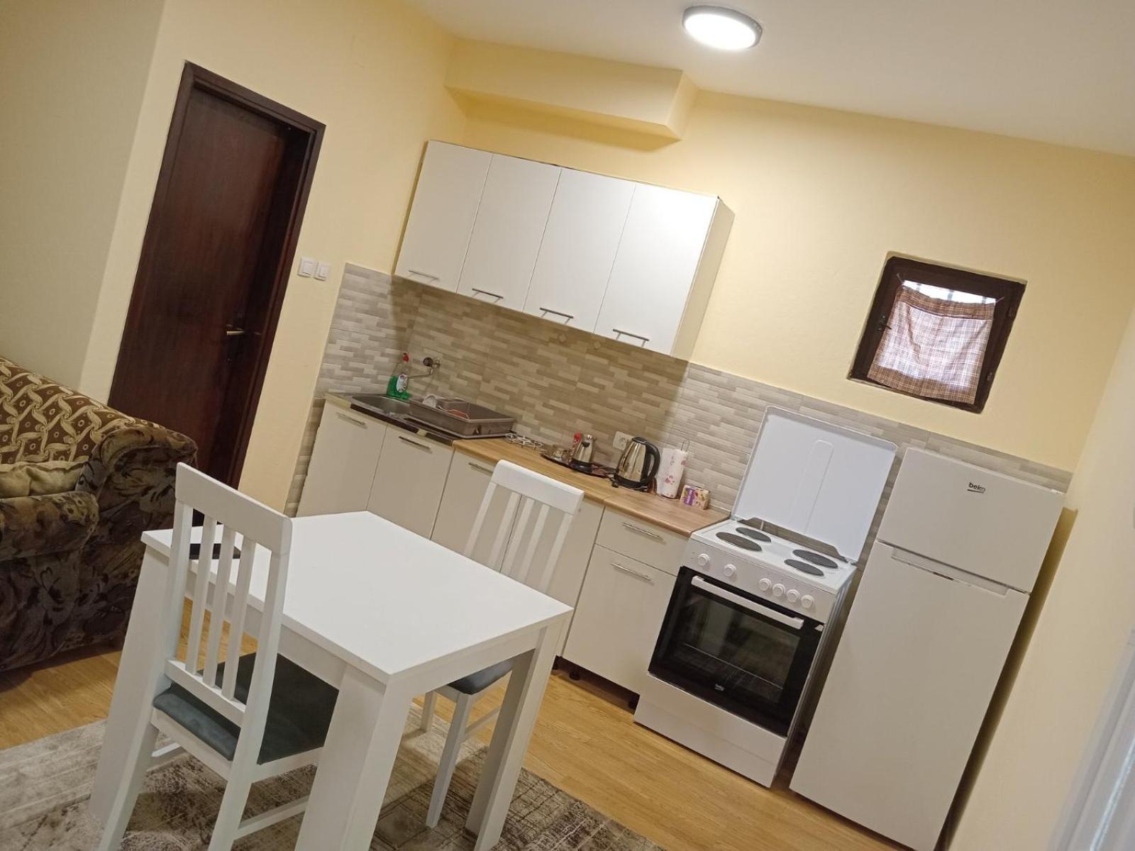 Hotel Prestige 4 Podgorica Zewnętrze zdjęcie
